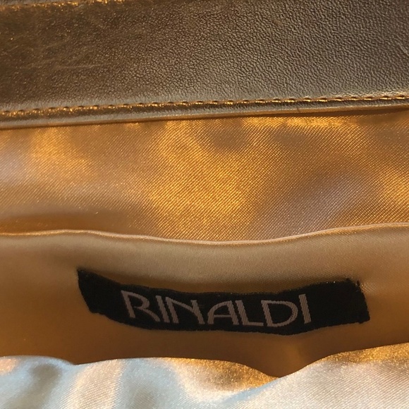 Funky gold Rinaldi clutch, snap shit, clean inside, great for graduation - Picture 4 of 5